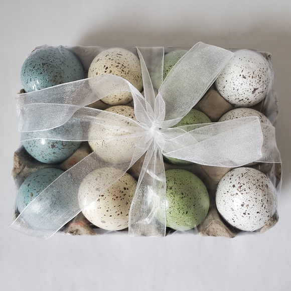 2 cartons of foam speckled eggs - Picture 3 of 9